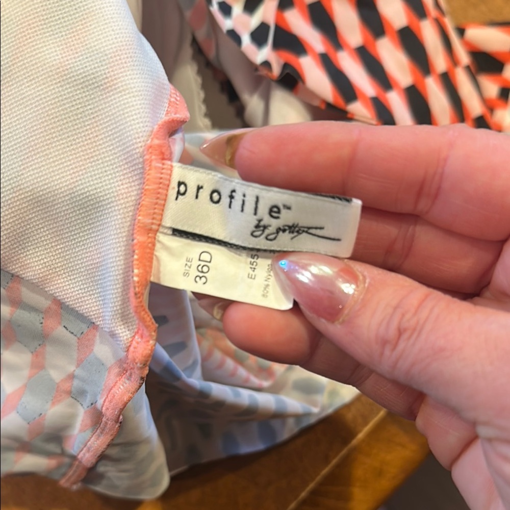 Profile By Gottex White Swim Storage Solution - Picture 5 of 5